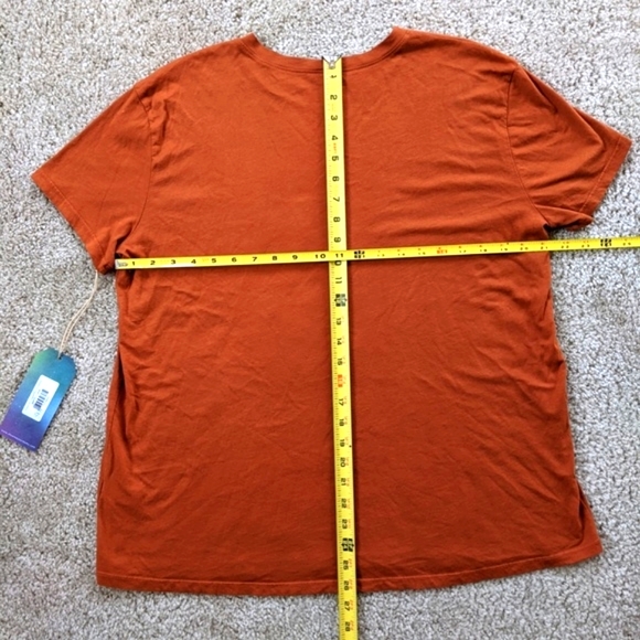 NEW Living My Best Life T-Shirt Burnt Orange - Picture 7 of 10